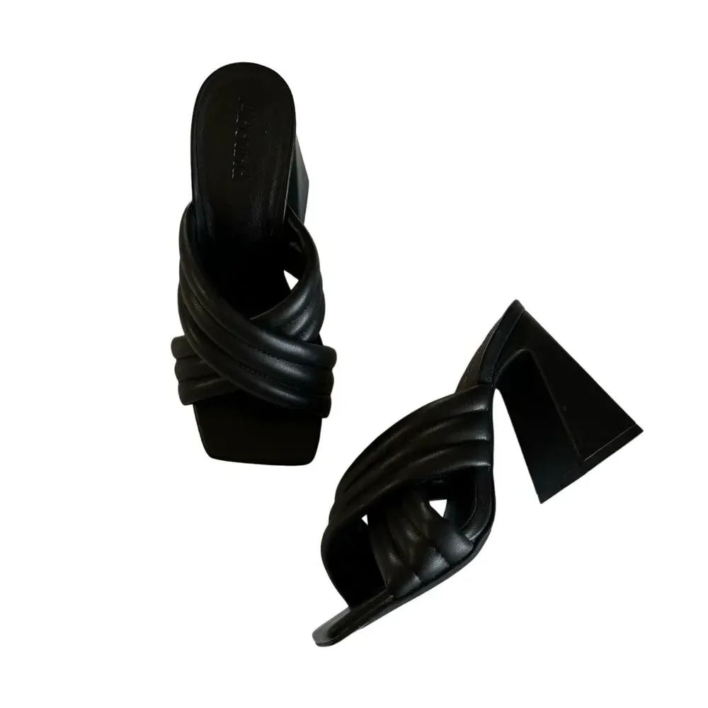 Abound Women’s Black Block Heel Faux Leather Crossover Strap Sandals Size 5
